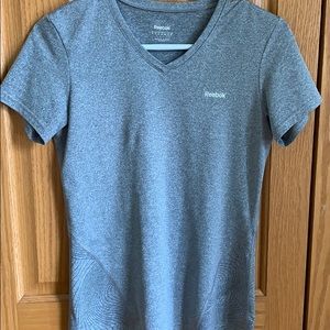 Heathered grey Reebok short sleeve tee
